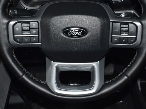 Used 2025 Ford F150 Lariat image 27