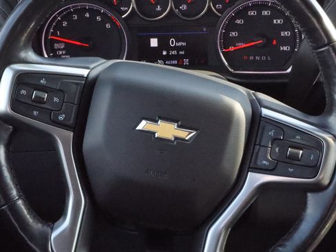 Used 2019 Chevrolet Silverado 1500 LTZ AWD/4WD image 9