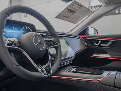 Used 2026 Mercedes-Benz E 350 Sedan image 7