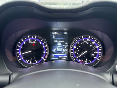 Used 2016 INFINITI Q50 3.0t Premium w/ Driver Assistance Package image 13