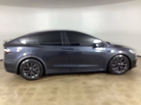 Used 2024 Tesla Model X AWD/4WD image 7