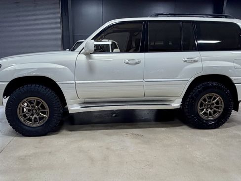 Used 2000 Lexus LX 470 4WD image 9