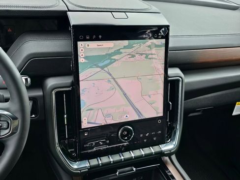 New 2026 GMC Yukon XL Denali AWD/4WD image 21