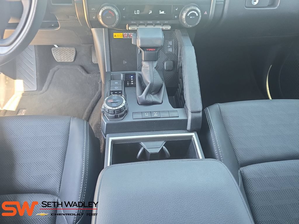 Used 2026 Toyota 4Runner TRD Off-Road Premium AWD/4WD image 25