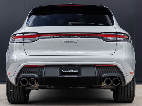 New 2026 Porsche Macan S image 10
