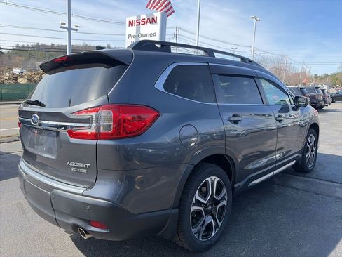 Used 2023 Subaru Ascent Limited w/ Technology Package AWD/4WD image 2