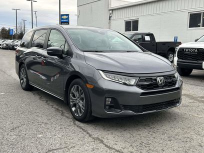 Used 2025 Honda Odyssey Touring