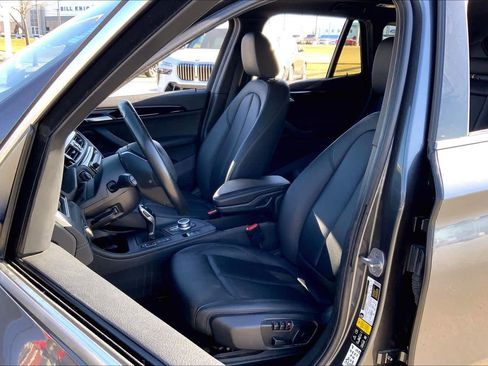 Used 2020 BMW X1 xDrive28i image 9