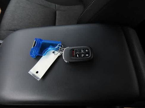 Certified 2023 Honda Accord LX image 23