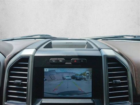 Used 2017 Ford F150 King Ranch w/ Equipment Group 601A Luxury AWD/4WD image 15