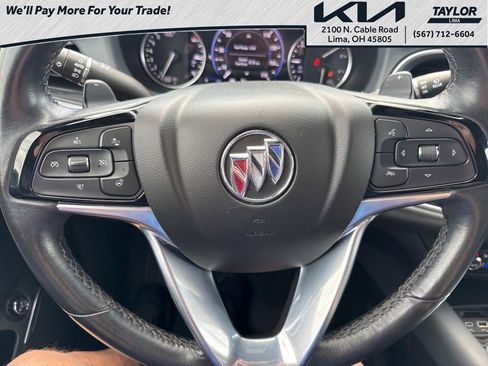 Used 2022 Buick Enclave Premium image 20