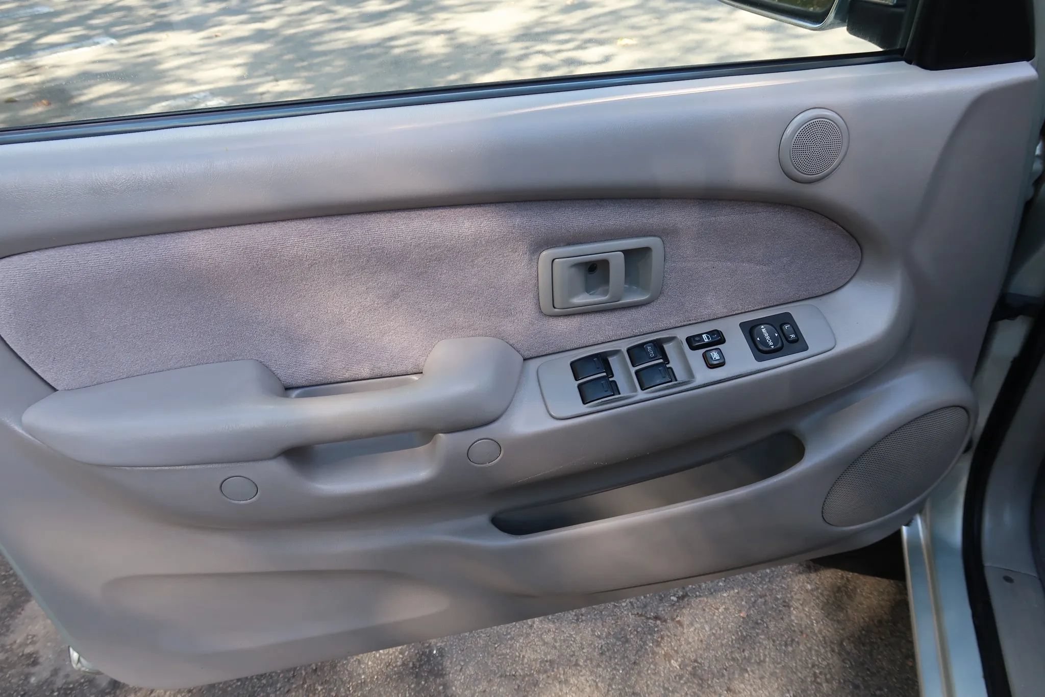 Used 2003 Toyota Tacoma PreRunner w/ Limited Pkg RWD image 16