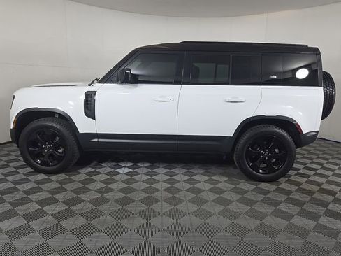 Certified 2022 Land Rover Defender 110 image 8