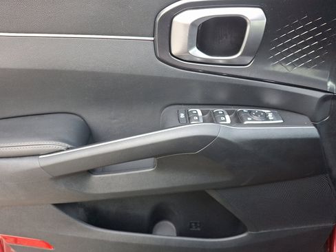 Used 2021 Kia Sorento S w/ Panoramic Sunroof Package image 15