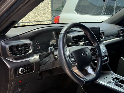 Used 2023 Ford Explorer Timberline AWD/4WD image 7