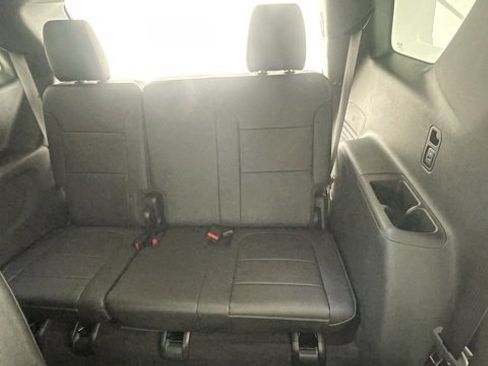 Used 2024 Chevrolet Traverse Limited LT image 47