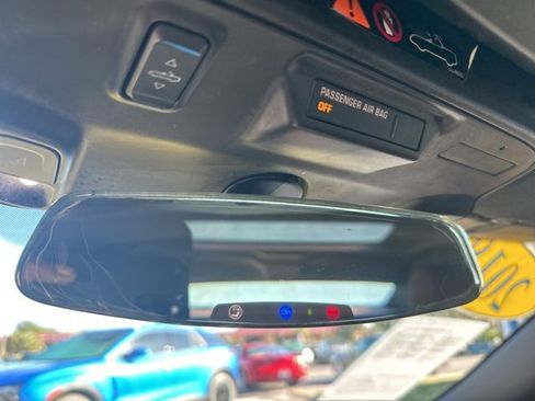 Used 2018 Chevrolet Camaro LT w/ RS Package image 21