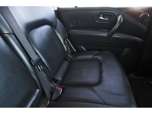 Used 2019 Nissan Armada Platinum RWD image 15