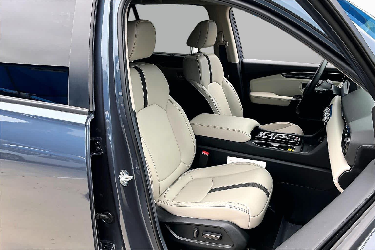 Used 2026 Honda Pilot EX-L image 9