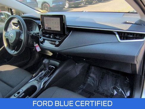 Used 2024 Toyota Corolla LE FWD image 30