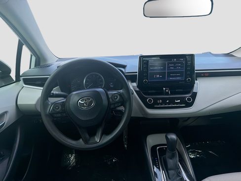 Used 2021 Toyota Corolla LE FWD image 20