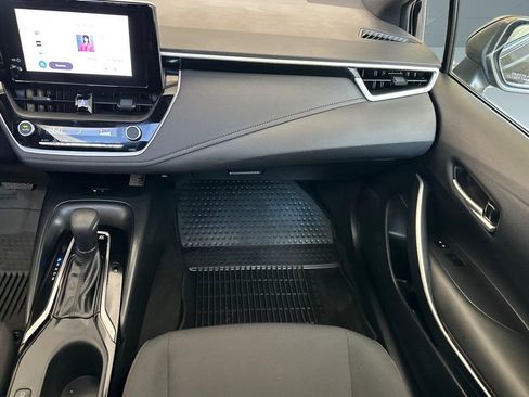 Used 2024 Toyota Corolla SE w/ SE Package AWD/4WD image 27