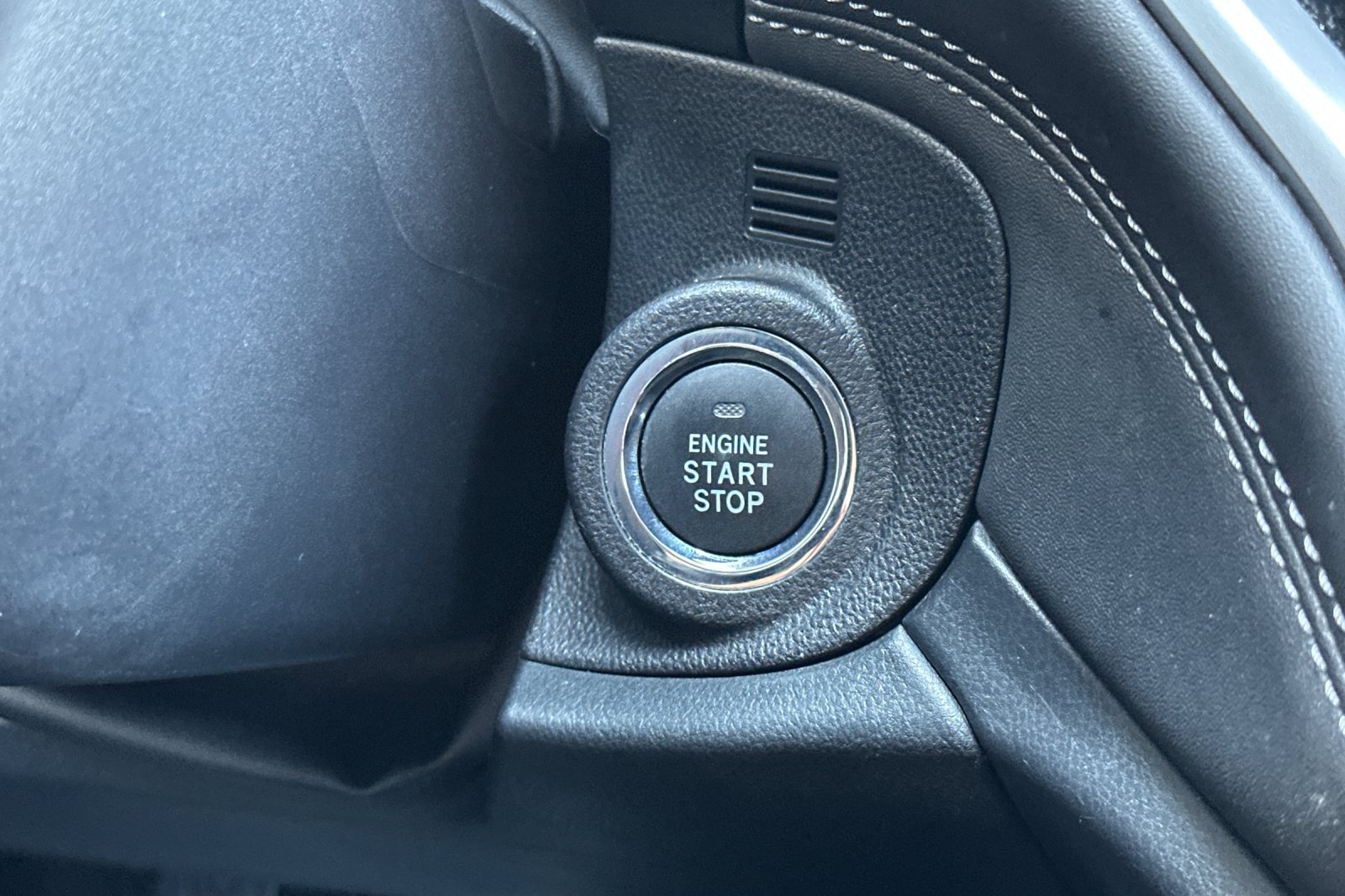 Used 2022 Subaru Outback Premium AWD/4WD image 24