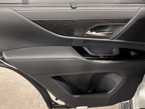 New 2026 Lexus LX 600 4WD w/ Luxury Package image 32