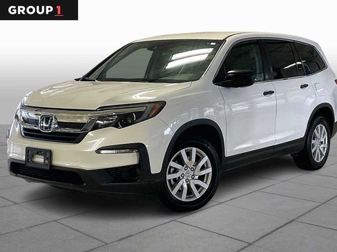 Used 2020 Honda Pilot LX image 1