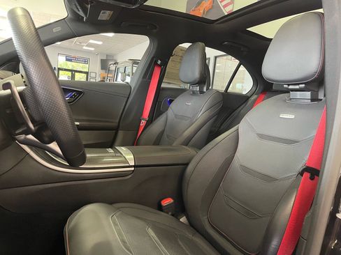 Used 2025 Mercedes-Benz C 43 AMG 4MATIC Sedan w/ Driver Assistance Package image 28
