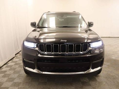 Used 2021 Jeep Grand Cherokee L Limited RWD image 11