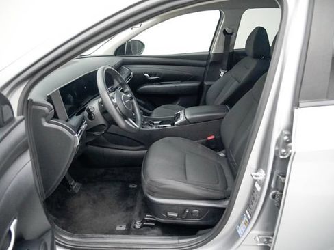 Used 2025 Hyundai Tucson SEL AWD/4WD image 24