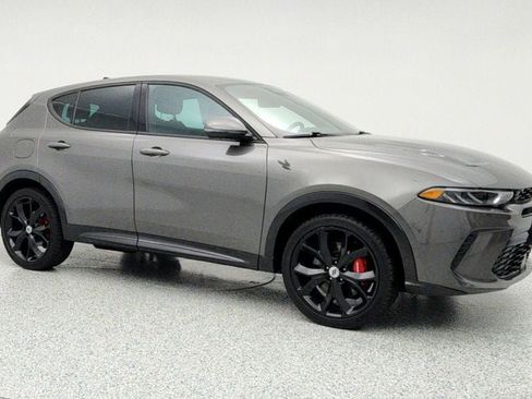 Used 2024 Dodge Hornet R/T w/ Track Pack image 3