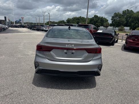 Certified 2023 Kia Forte LXS FWD image 6
