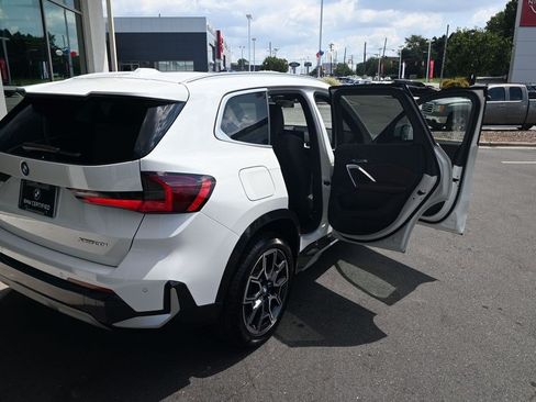Used 2025 BMW X1 xDrive28i w/ Convenience Package AWD/4WD image 34