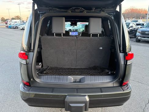 Used 2024 Lexus GX 550 w/ Accessory Package (2T) image 18