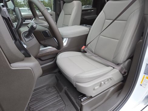 New 2026 GMC Sierra 2500 SLT w/ Texas SLT Premium Package AWD/4WD image 29