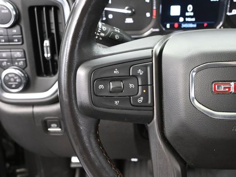 Used 2022 GMC Sierra 2500 AT4 w/ AT4 Premium Plus Package AWD/4WD image 36