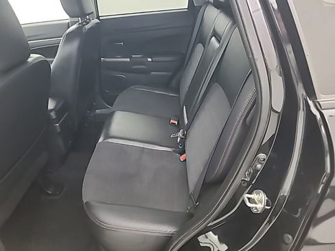 Used 2024 Mitsubishi Outlander Sport SE AWD/4WD image 19