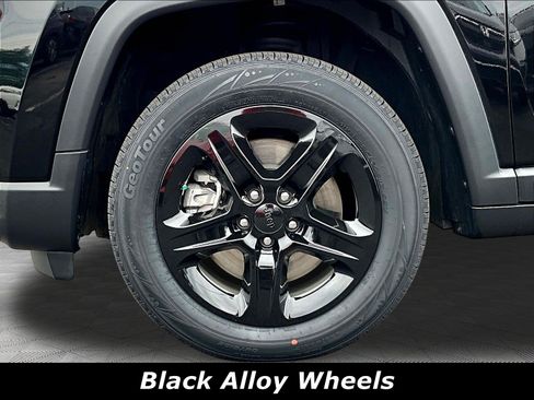 Used 2023 Jeep Compass Sport AWD/4WD image 33