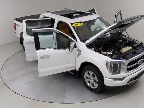 Certified 2023 Ford F150 Platinum w/ FX4 Off-Road Package AWD/4WD image 50
