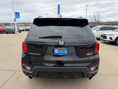 Used 2022 Honda Passport Elite image 6
