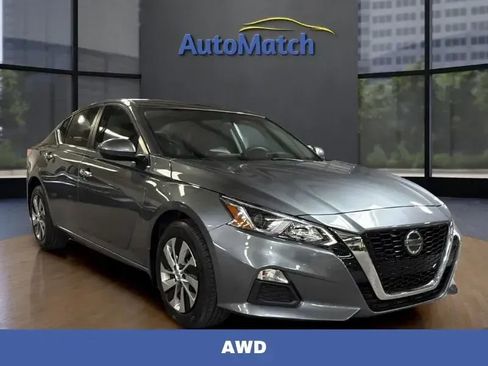 Used 2019 Nissan Altima 2.5 S image 1