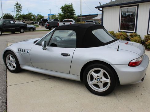 Used 1996 BMW Z3 1.9 RWD image 23