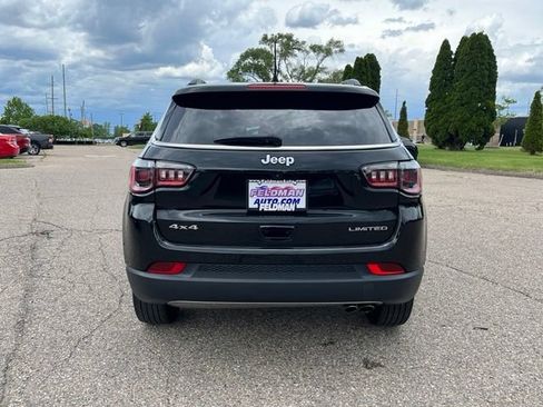 Used 2022 Jeep Compass Limited AWD/4WD image 4