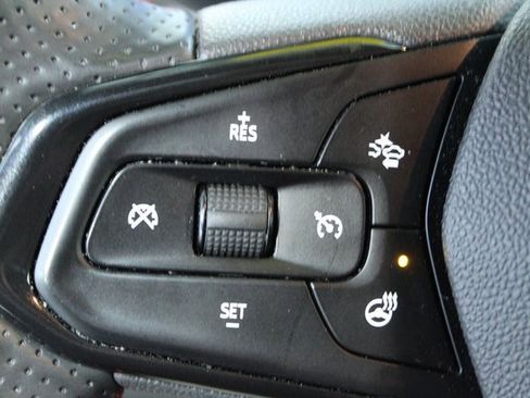 Used 2024 Chevrolet Trax RS w/ Driver Confidence Package image 16