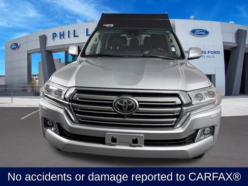 Used 2016 Toyota Land Cruiser AWD/4WD image 2