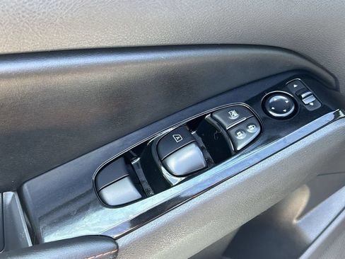 Certified 2024 Nissan Altima 2.5 SR FWD image 15