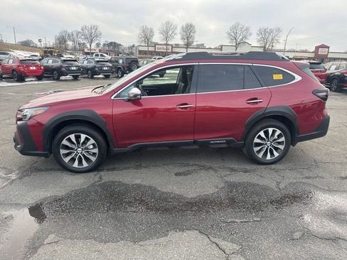 Certified 2025 Subaru Outback Touring XT image 4