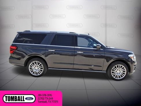 Certified 2022 Ford Expedition Max Limited RWD image 9
